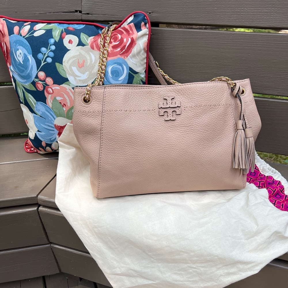 Price dropped!!Beautiful & stylish Tory Burch Tan leather shoulder bag - Picture 12 of 12
